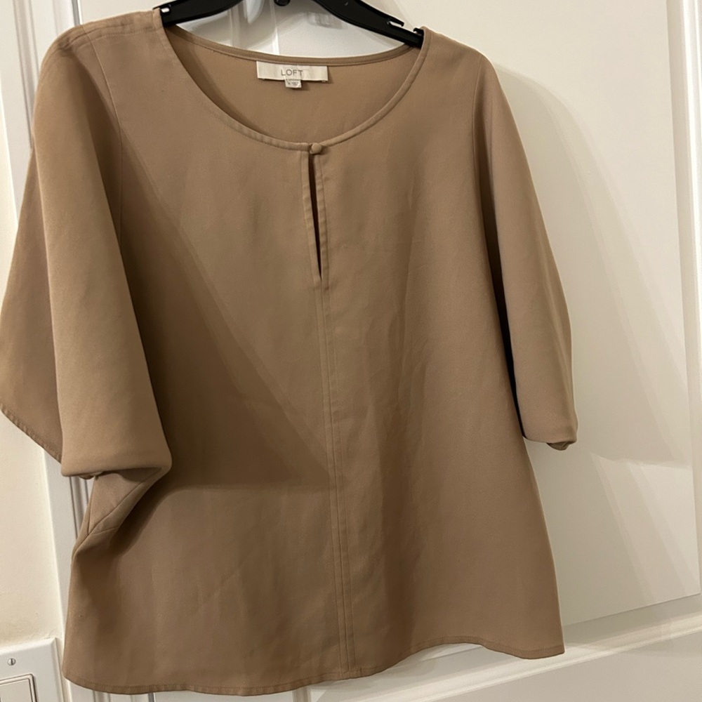 LOFT Women's Beige/Camel colour  Blouse